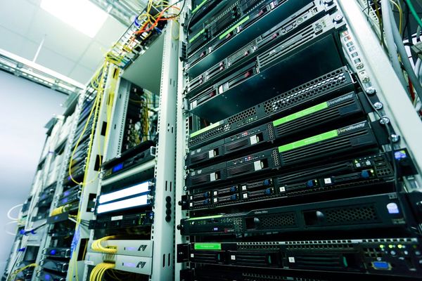 Data center networking made easy